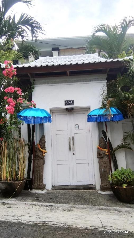 Villa Lingkar 89A Canggu Exteriör bild