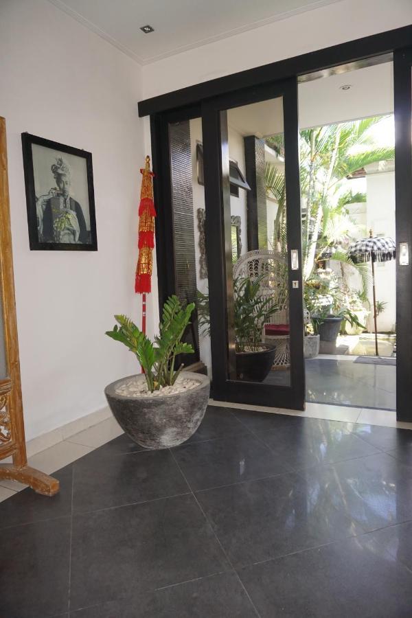 Villa Lingkar 89A Canggu Exteriör bild