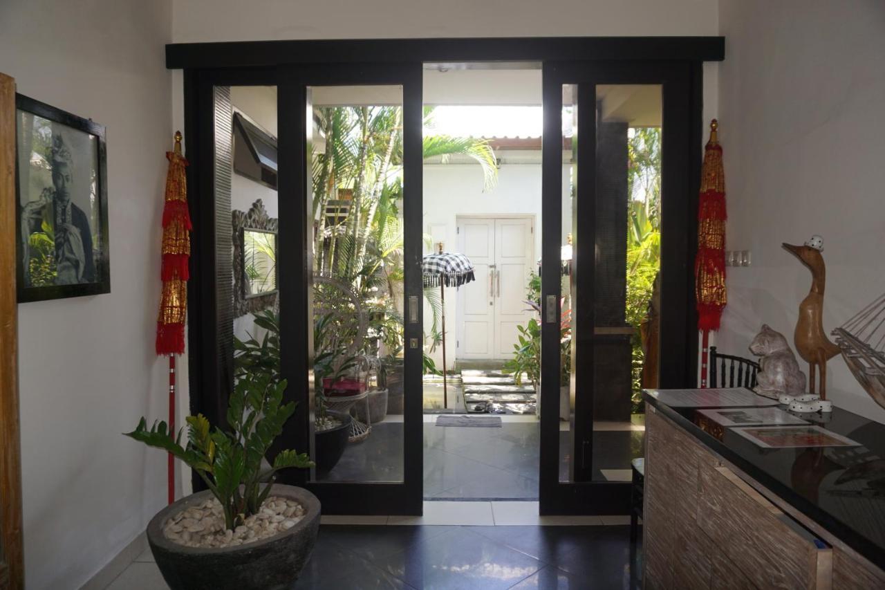 Villa Lingkar 89A Canggu Exteriör bild