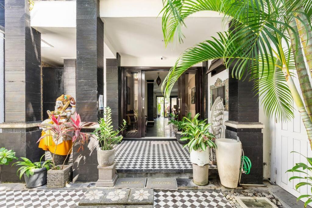 Villa Lingkar 89A Canggu Exteriör bild