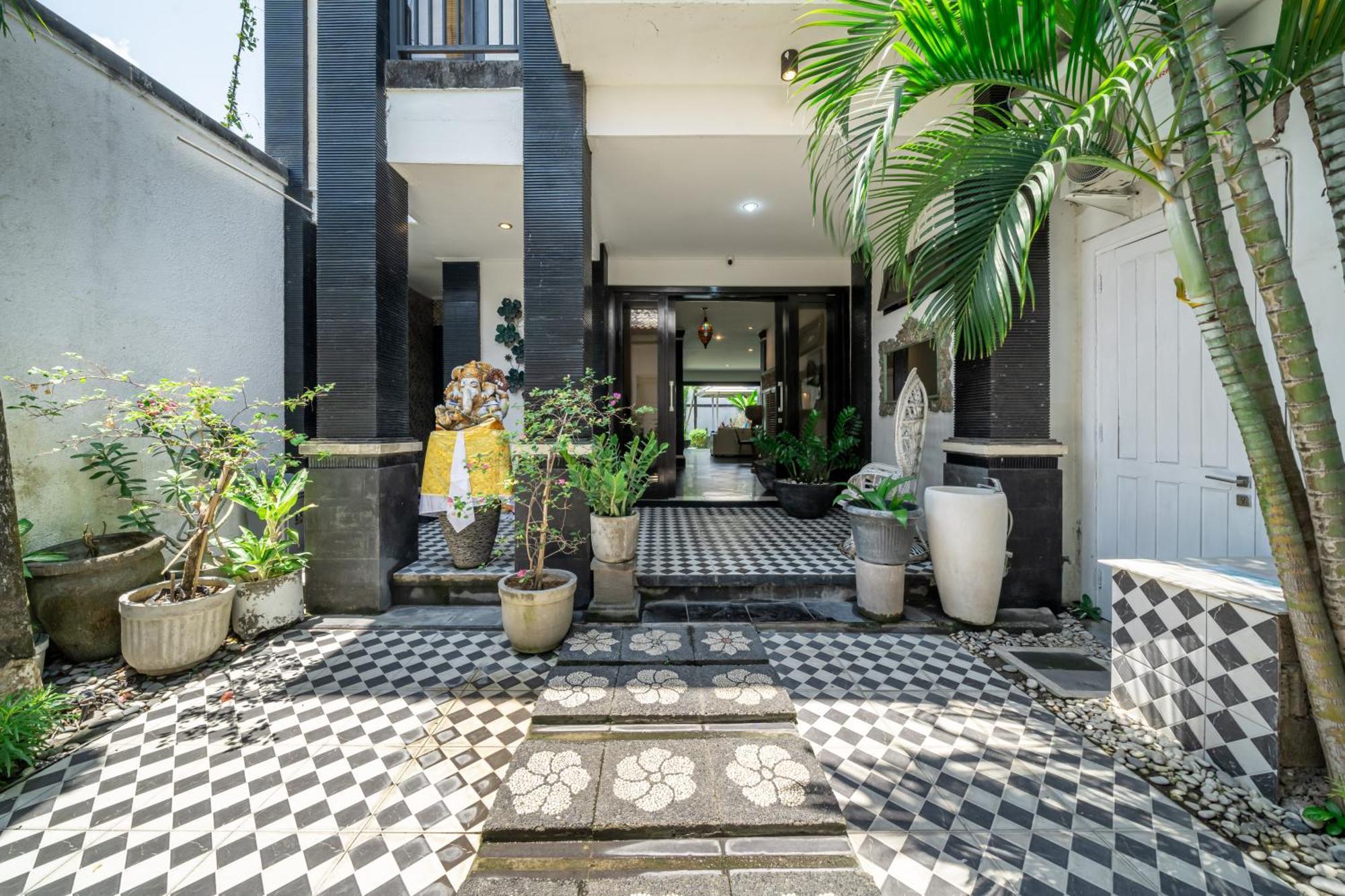 Villa Lingkar 89A Canggu Exteriör bild
